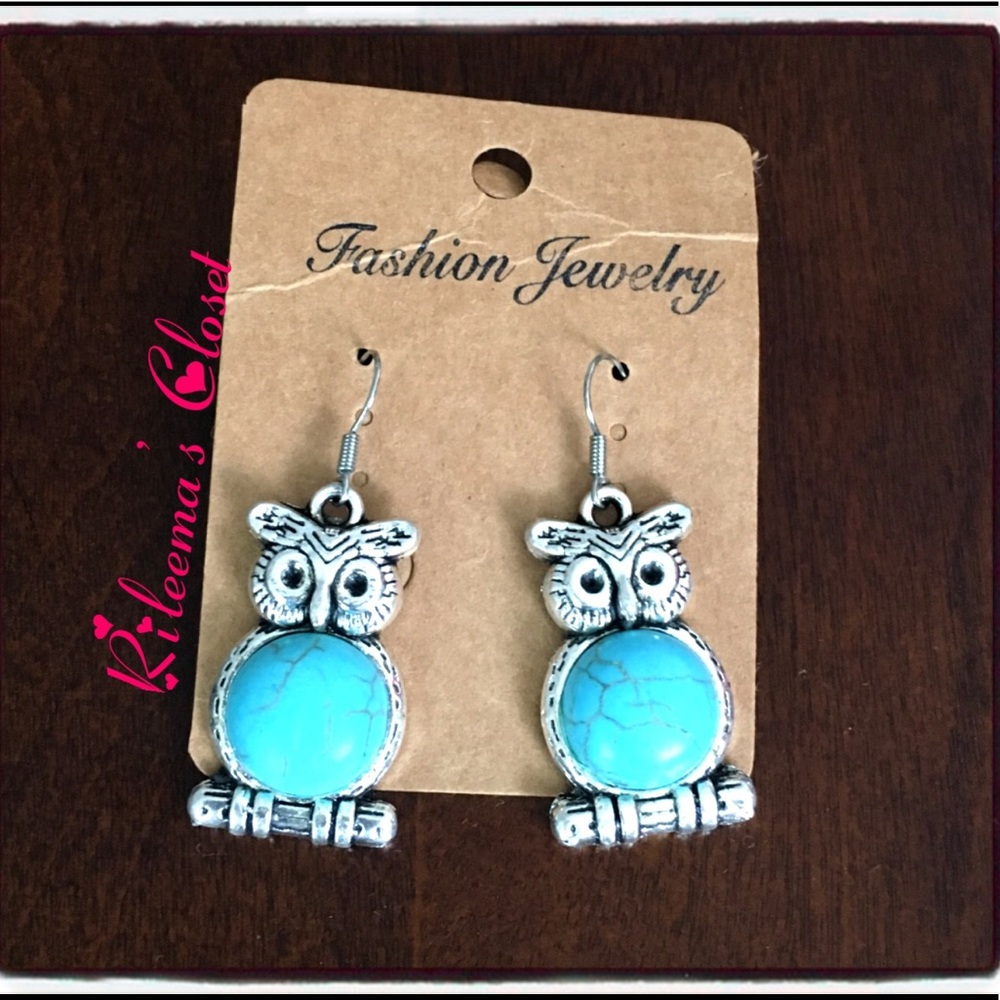 📌3/$12📌🌸Owl Turquoise Earrings NWT